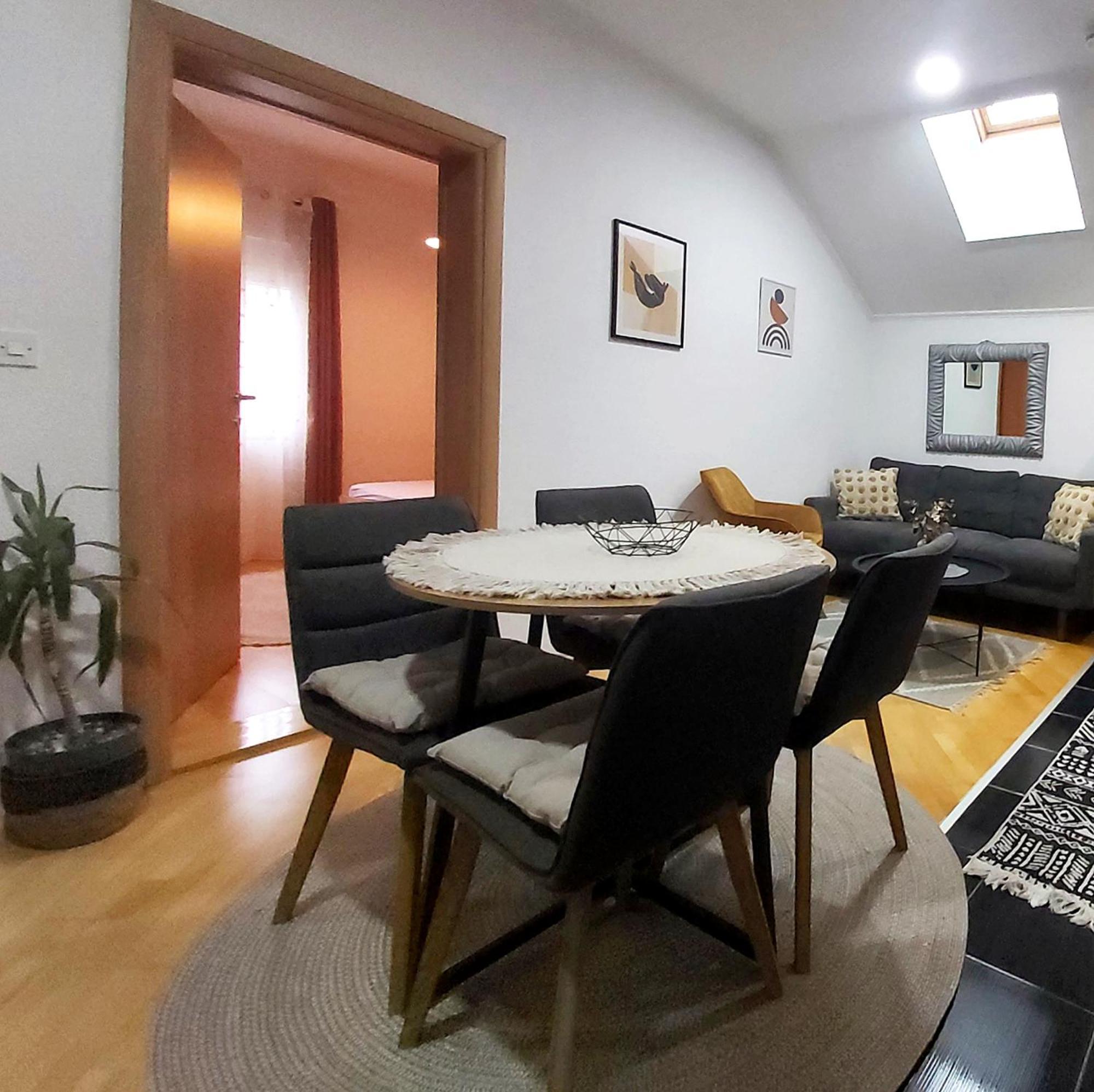 Zara Apartment With Terrace Near Old Town モスタル エクステリア 写真