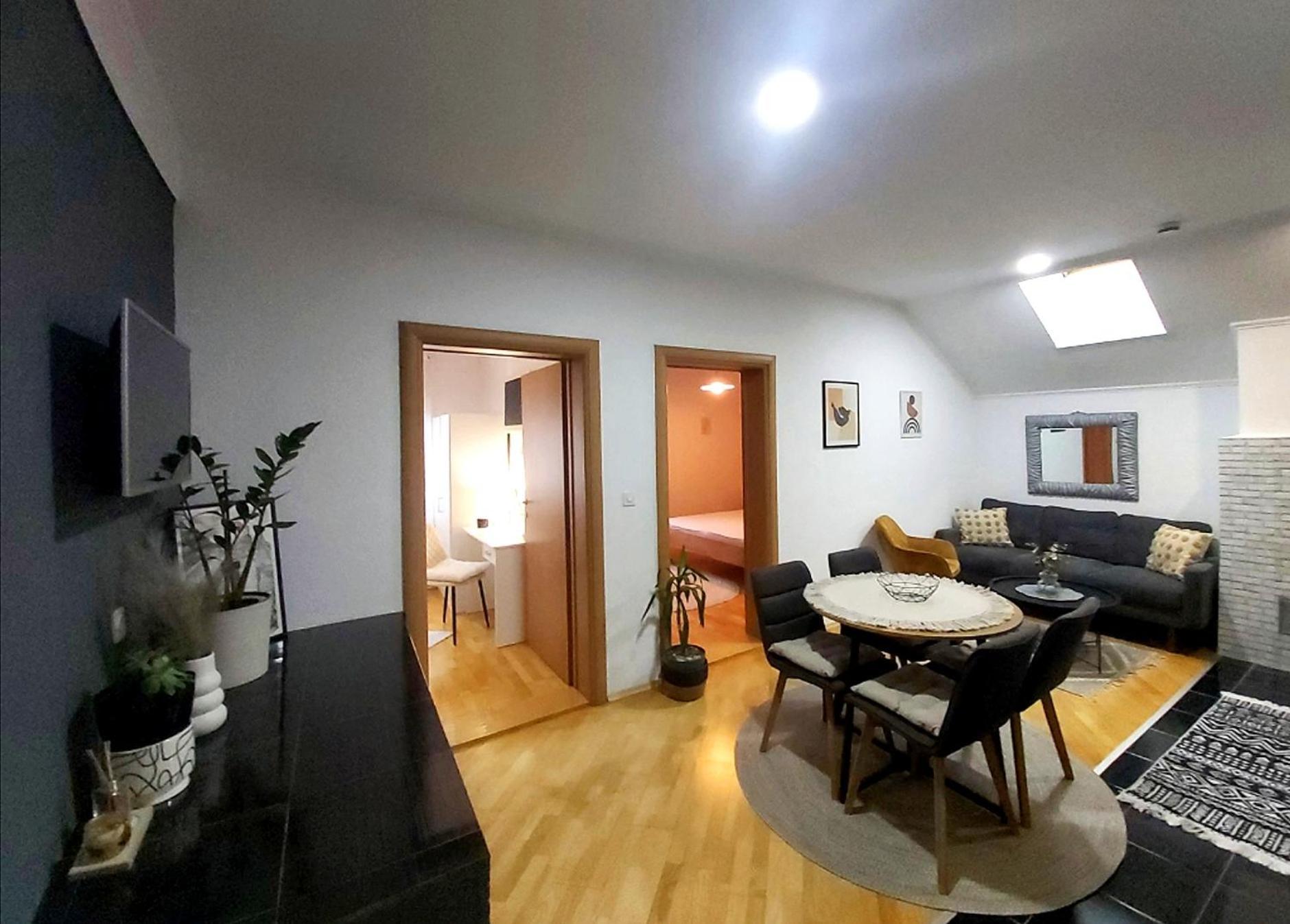 Zara Apartment With Terrace Near Old Town モスタル エクステリア 写真