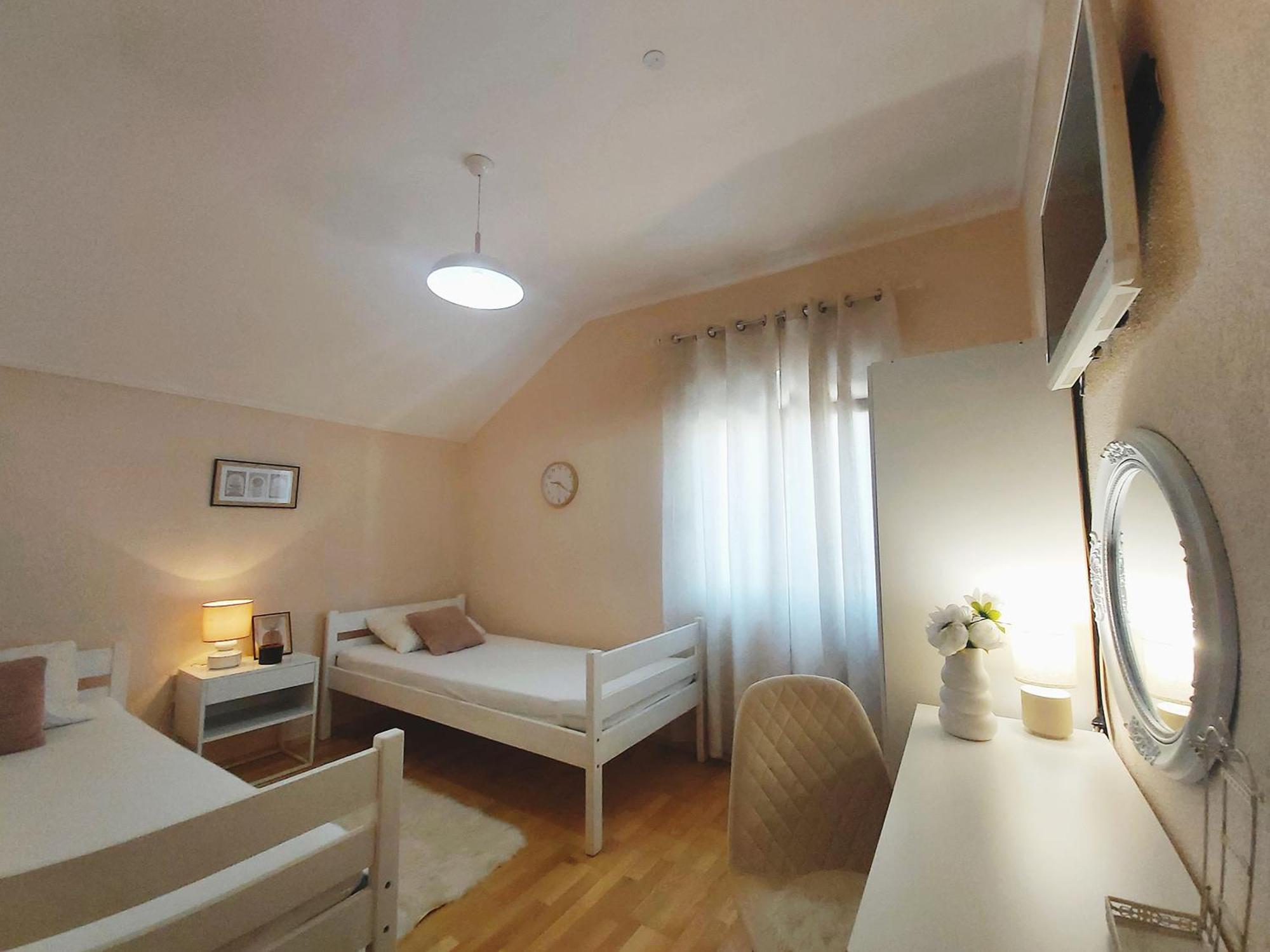 Zara Apartment With Terrace Near Old Town モスタル エクステリア 写真